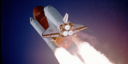 Отец Илона Маска усомнился в высадке американцев на Луну в 1969 году