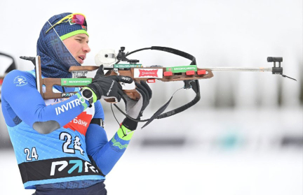 Биатлонист Антон Смольский рассказал об итогах сезона для себя и супруги