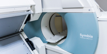 Врачи Уханя забыли мужчину в аппарате МРТ на шесть часов