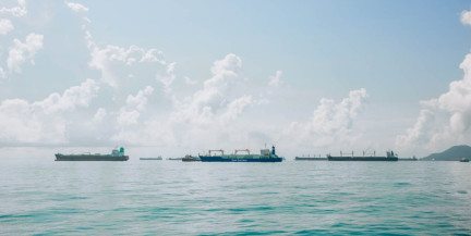 Иранский супертанкер обошел блокаду США в Ормузском проливе – Fars