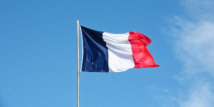 Ранее Макрон заявлял, что Франция стремится не становиться вассалом других государств, включая США