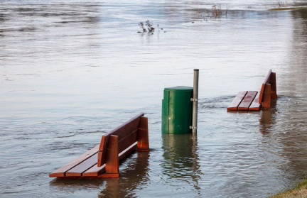 Число погибших при наводнении в Техасе возросло до 50 человек