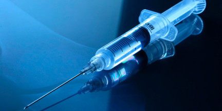 Первый в России пациент получил персонализированную противоопухолевую мРНК‑вакцину