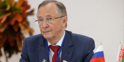 Александр Лукашенко поздравил российского актера Николая Бурляева с 80-летним юбилеем