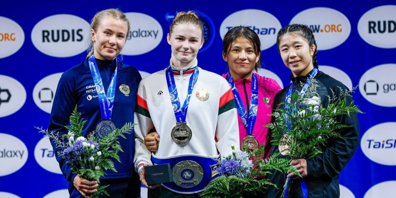 Белоруска Арина Демченко стала чемпионкой мира по борьбе среди молодежи до 23 лет
