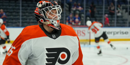 Колосов признан первой звездой матча Американской хоккейной лиги.