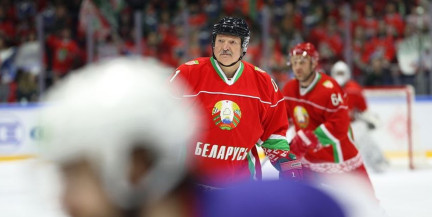 Команда Президента вышла в финал Республиканской хоккейной лиги