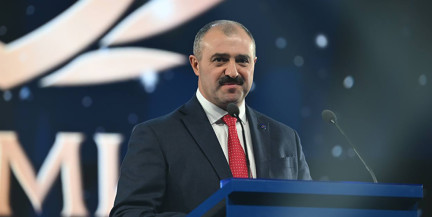 Виктор Лукашенко поздравил пятиборцев с триумфом на чемпионате мира в Китае