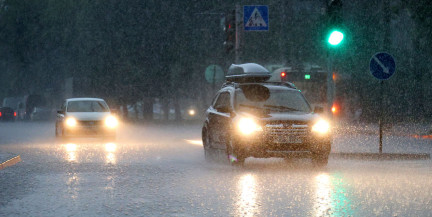 Весна испортилась: мокрый снег, ливни и порывы ветра. Погода 4-6 апреля