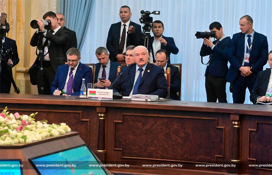 Устранение препятствий в торговле и углубление интеграции: Лукашенко принял участие в заседании Высшего Евразийского экономического совета