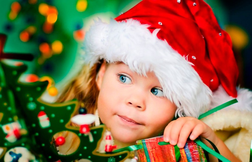 Главный Дед Мороз Беларуси: Взрослого можно обмануть, ребенка – никогда