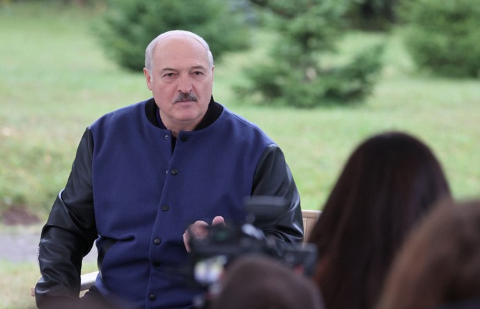 Лукашенко рассказал, почему остается Президентом Беларуси