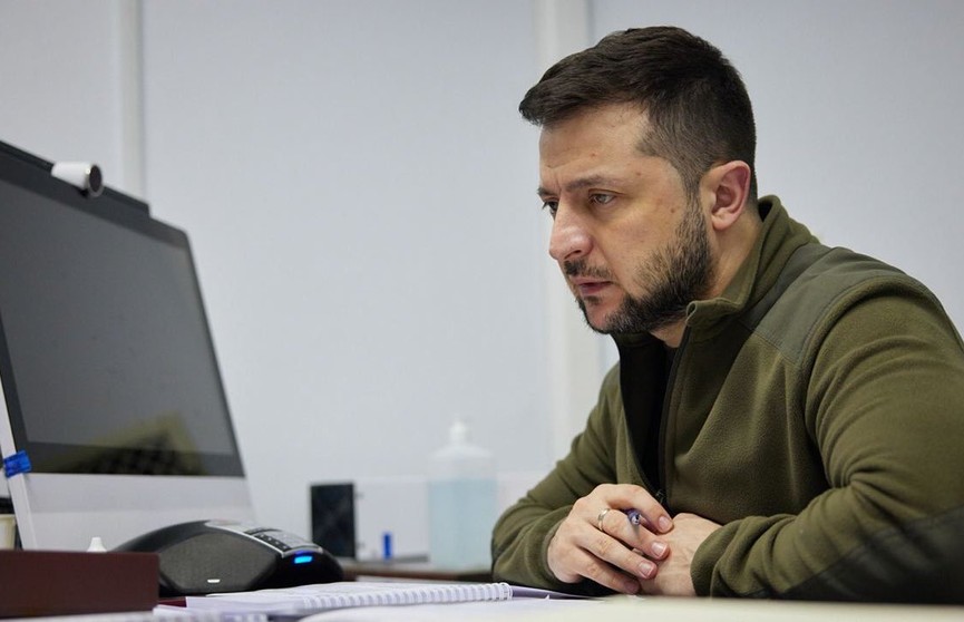 Спикер парламента Венгрии заявил о видимых психических проблемах у Зеленского