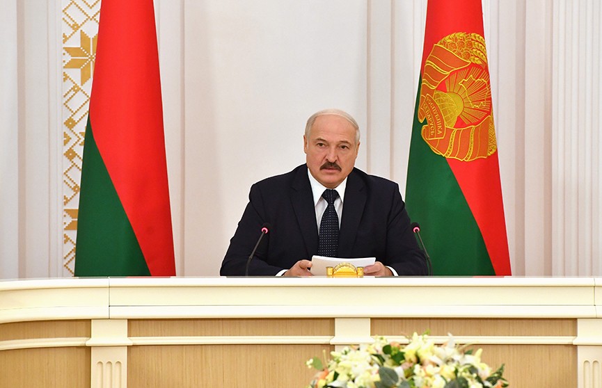 Лукашенко потребовал конкретных предложений в сфере противостояния наркоторговле