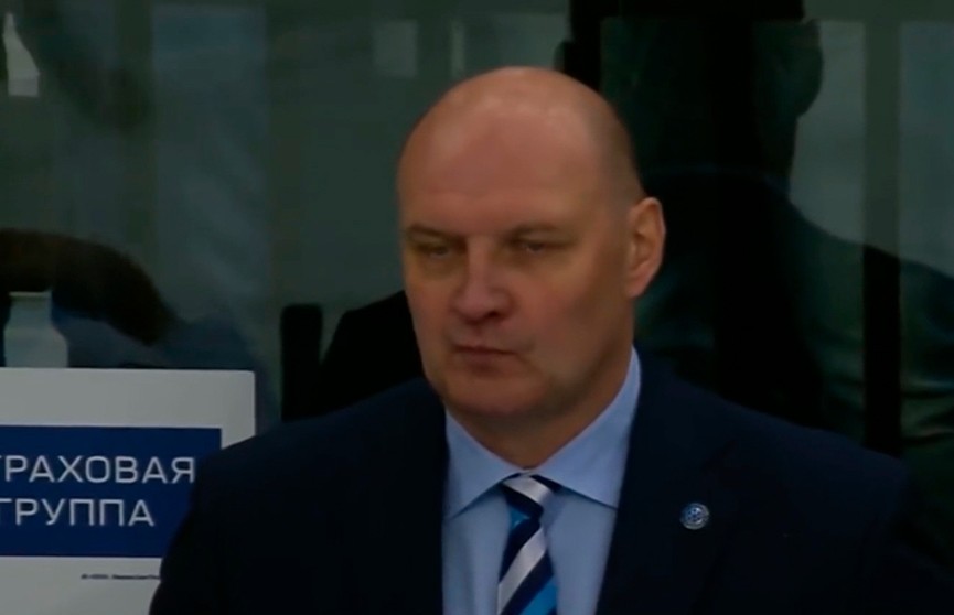 Александр Андриевский покинул пост главного тренера хоккейного клуба «Сибирь»