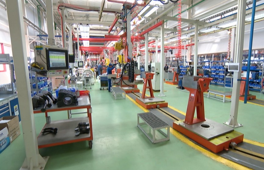 Минский моторный завод увеличил поставки продукции на российские предприятия