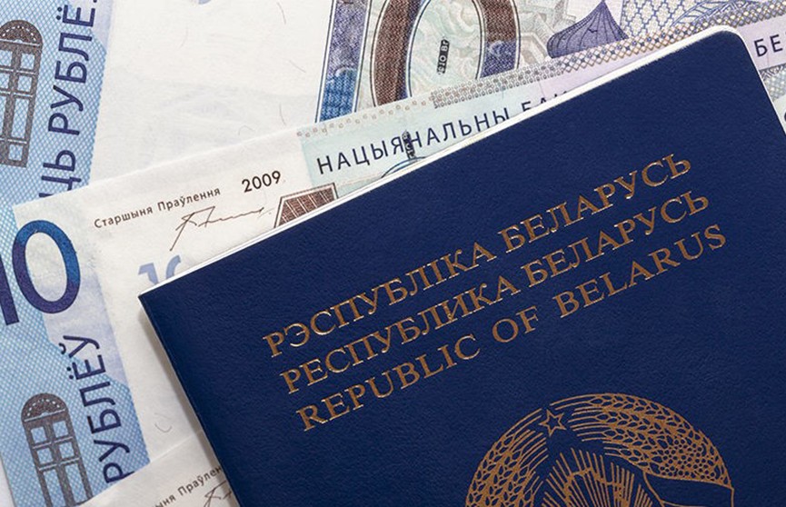 Похитила паспорт у соседки и оформила несколько кредитов: в Шарковщине возбуждено уголовное дело