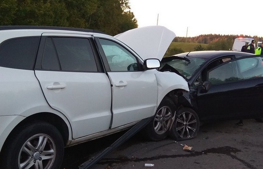 В Минском районе столкнулись две машины: оба водителя погибли