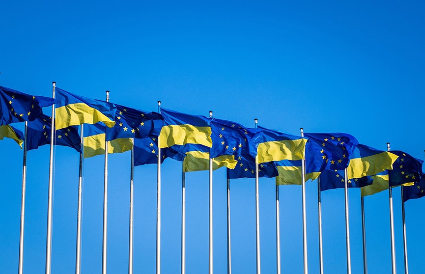 Глава Еврокомиссии прибыла в Киев, чтобы обсудить вступление Украины в ЕС