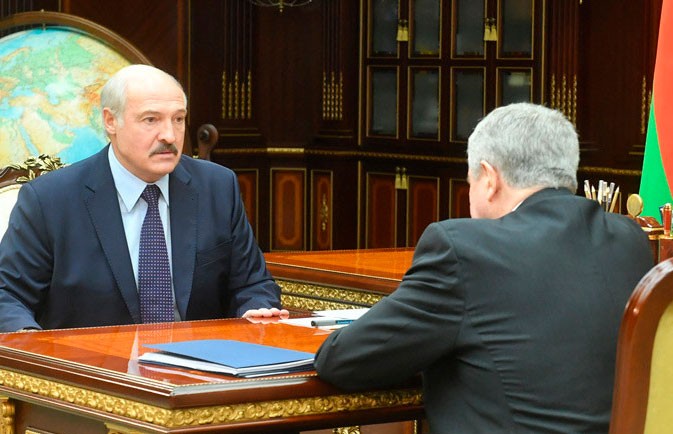 Лукашенко назвал сумму потерь Беларуси от уменьшения в России экспортной пошлины на нефть – $420-430 млн
