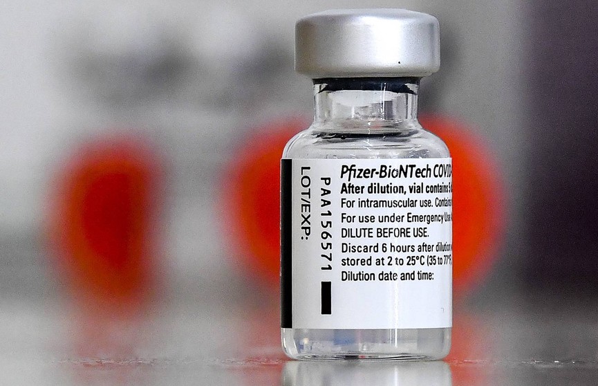 СМИ: вакцина BioNTech и Pfizer на 89,4% предотвращает передачу коронавируса