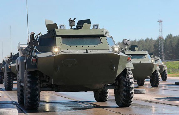 Военная и специальная техника проедет по дорогам в 4 областях Беларуси
