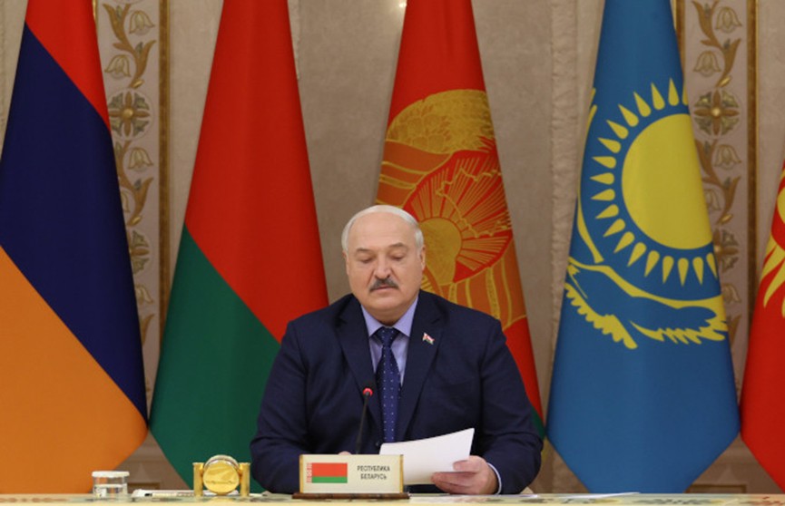 Лукашенко: В приоритете для лидеров ОДКБ – военно-политические вопросы, этого требует обстановка
