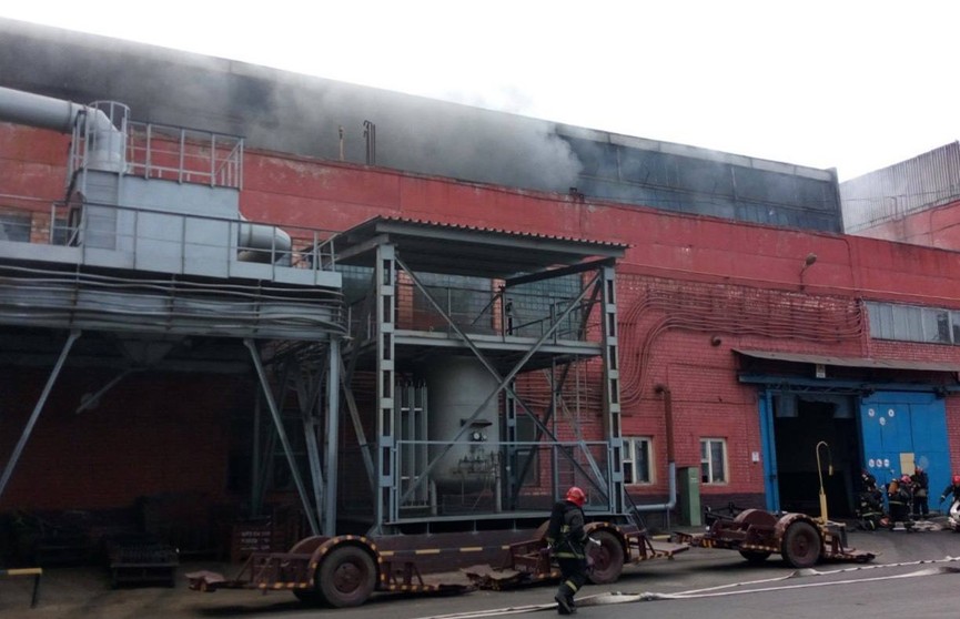 В цеху Минского тракторного завода на Долгобродской произошел пожар
