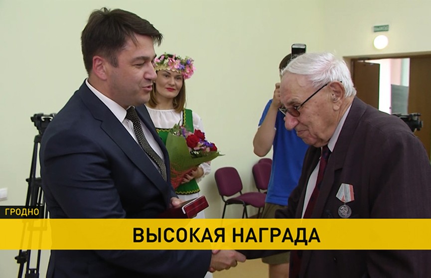 Профессору фтизиатрии Илье Гельбергу вручили медаль «За трудовые заслуги»