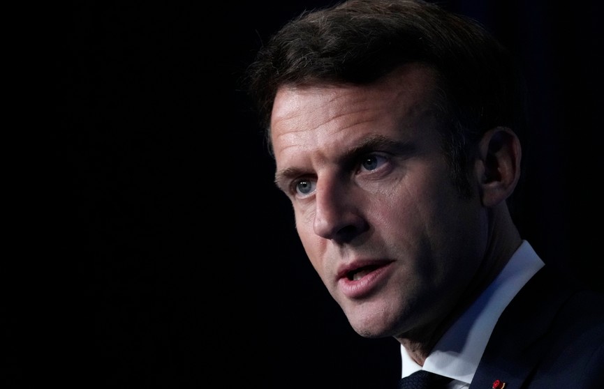 Le Figaro: Макрон готовит Францию к возможной войне