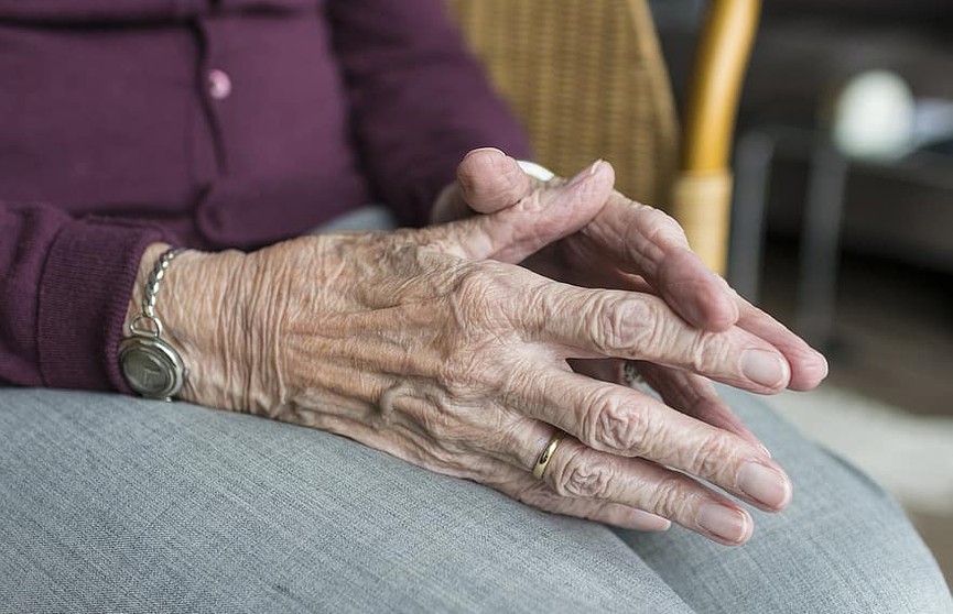 В Испании 104-летняя женщина вылечилась от COVID-19