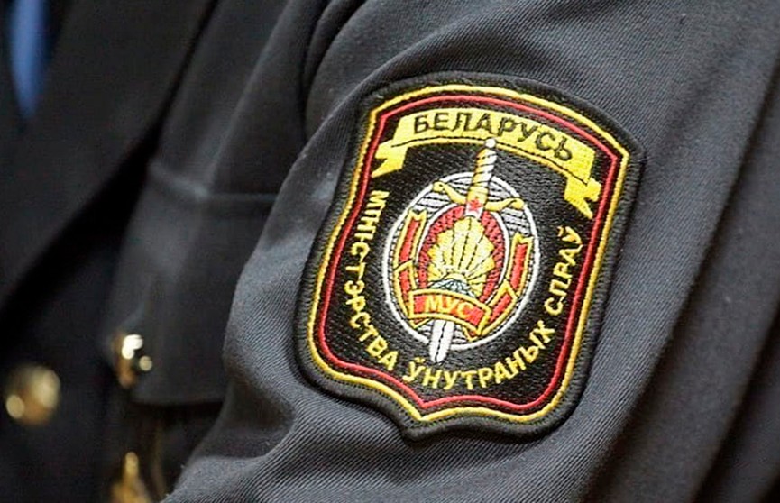 Шесть сотрудников ОМОН пострадали во время пресечения несанкционированных массовых мероприятий в Минске 14 июля