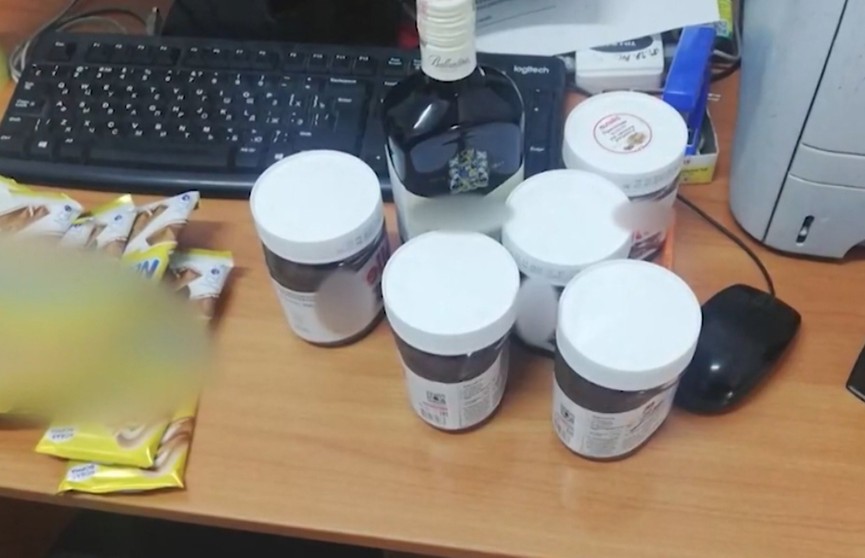 Воровской дуэт посетил один из магазинов Солигорска: украдены алкоголь, кофе, сладости на сумму более 500 белорусских рублей
