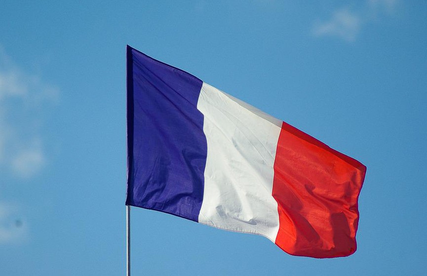 Министерство вооруженных сил Франции сообщило, что поддерживает контакты с Минобороны России