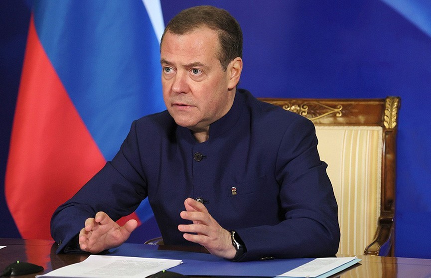 Медведев: Вся Украина может войти в состав России при желании граждан