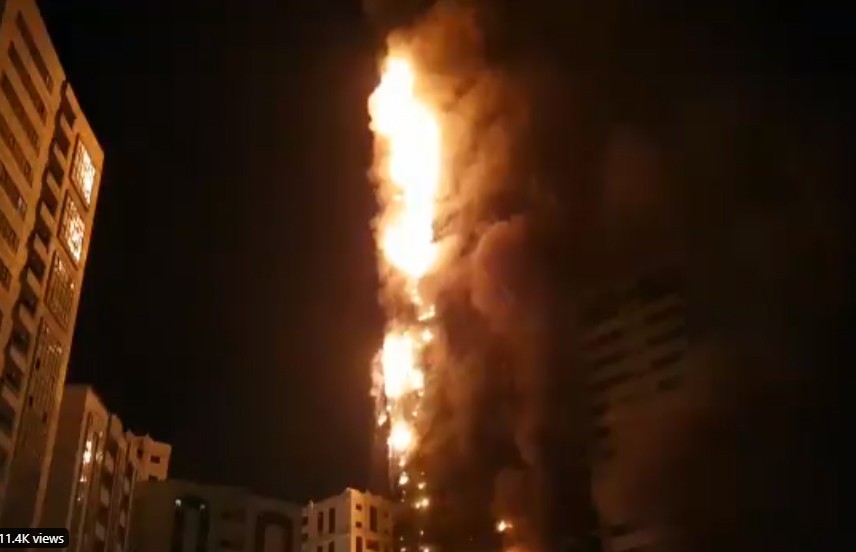 В Арабских Эмиратах полыхает 48-этажное здание. Очевидцы делятся видео