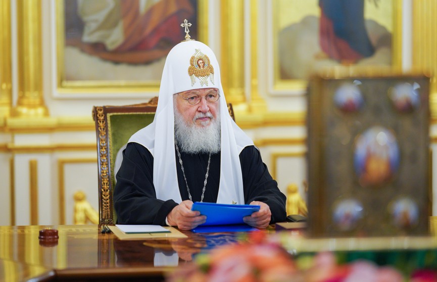 Великобритания внесла в список санкций Патриарха Кирилла