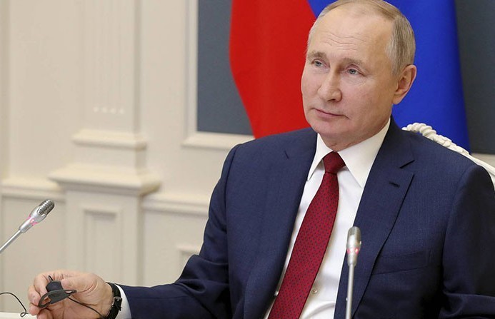Путин потребовал от Генпрокуратуры активнее бороться с экстремизмом