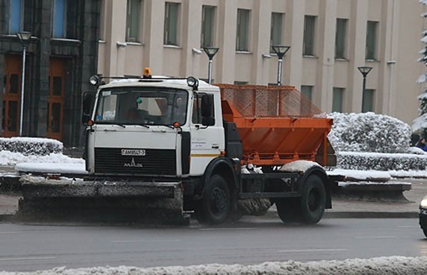 Чем посыпают зимой дороги в разных странах?