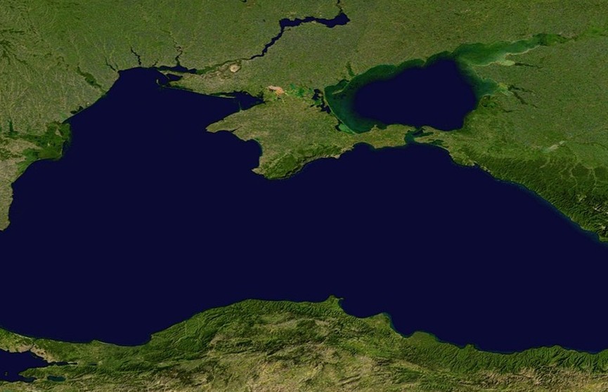 Минтранс Турции: Россия закрыла проход судов в Азовское море через Керченский пролив