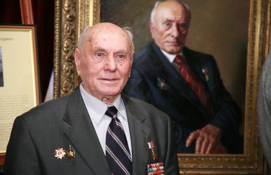 Советский разведчик, уроженец Беларуси Алексей Ботян скончался на 104-м году жизни