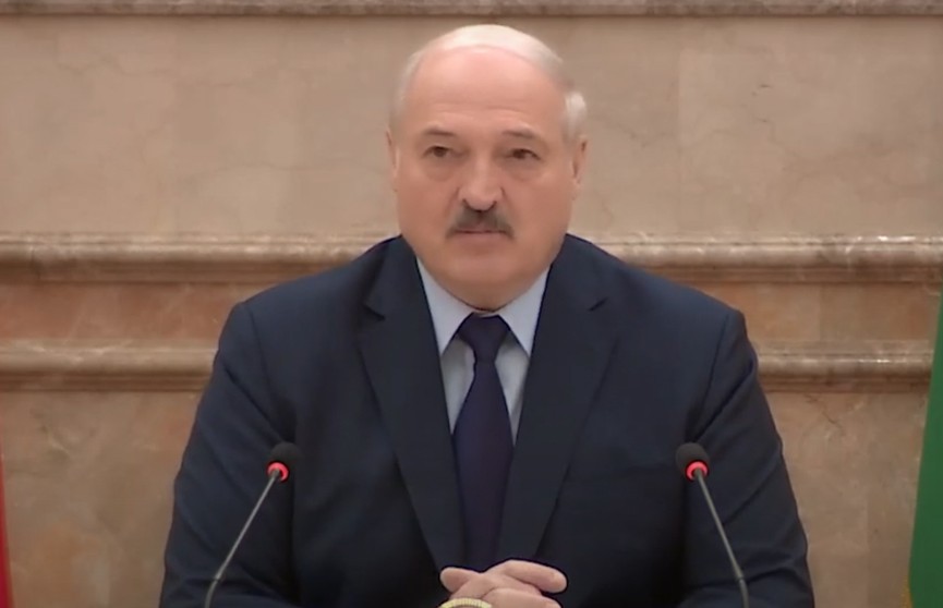 Лукашенко: перемены нужны, но только на пользу