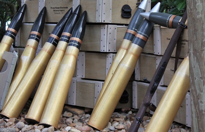 Spiegel: ФРГ планирует закупить у Индии боеприпасы для ВСУ