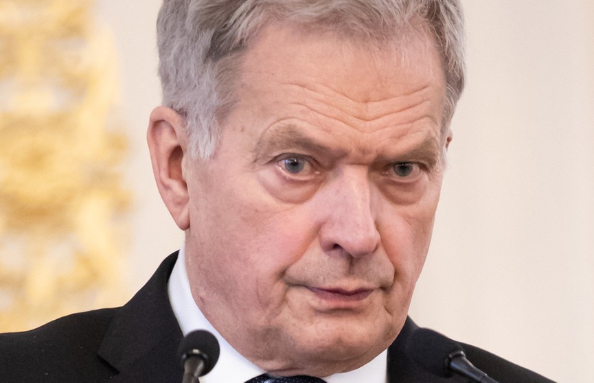 Президент Финляндии отменил встречу с королем Швеции на фоне учений России на Балтике