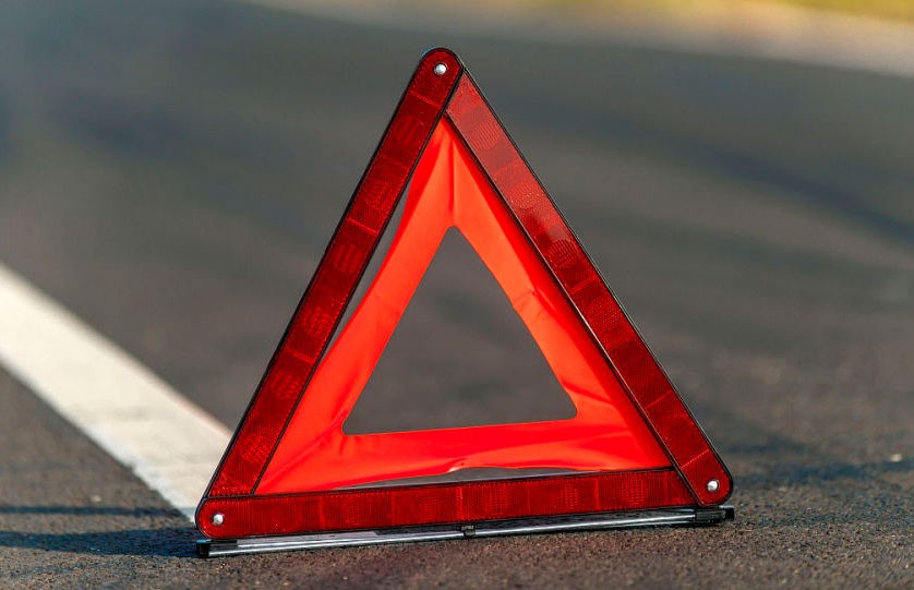 В Гомеле водитель Audi не уступил дорогу мотоциклу: пассажирка байка серьезно пострадала