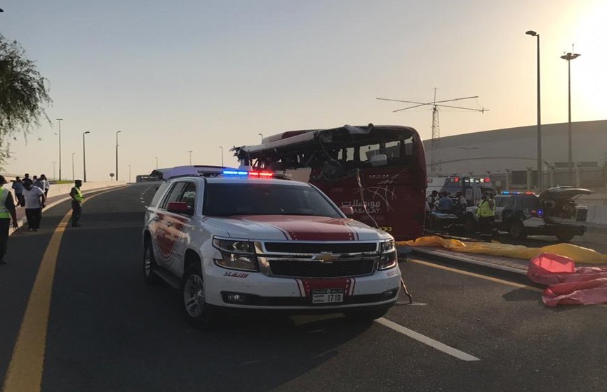 17 туристов разбились в аварии в ОАЭ
