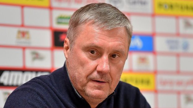 В Польше футбольные фанаты избили белорусского тренера Александра Хацкевича