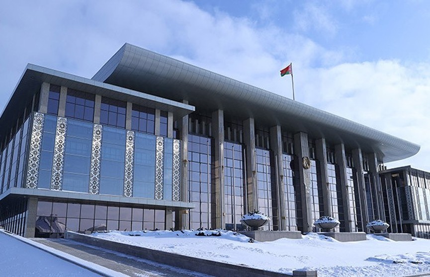 Александр Лукашенко подписал Указ о дополнительных условиях для Делового и культурного комплекса Посольства Беларуси в России