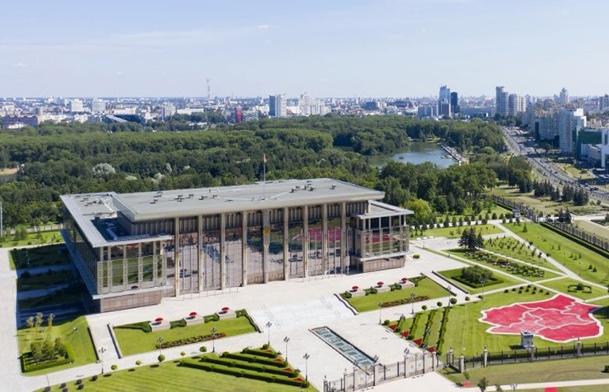 Президент Беларуси подписал указ о присвоении госнаград сотрудникам КГК