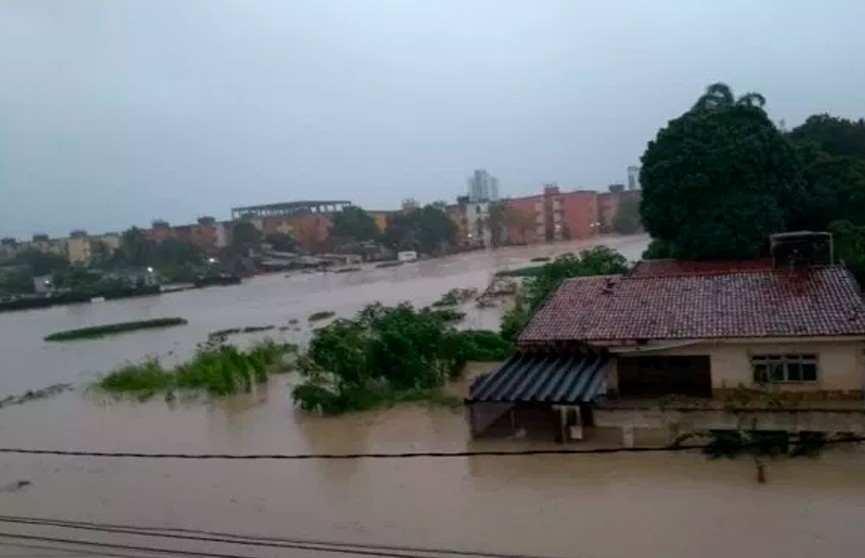 13 человек стали жертвами наводнения в Бразилии
